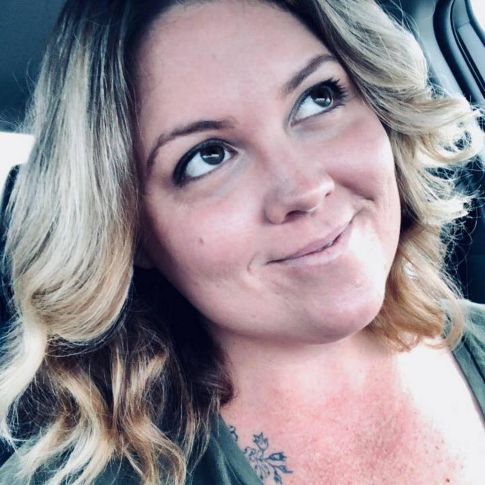 Meet your Posher, Sheena